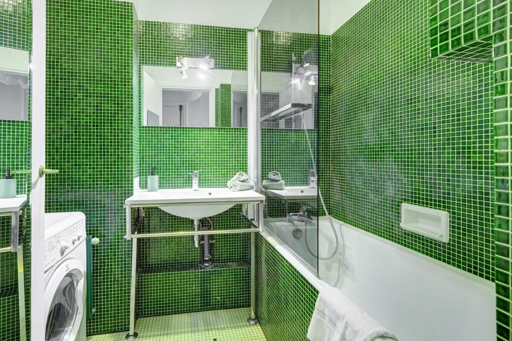 St Germain & Le Bon Marche With Balcony - Cityapartmentstay Paris Luaran gambar